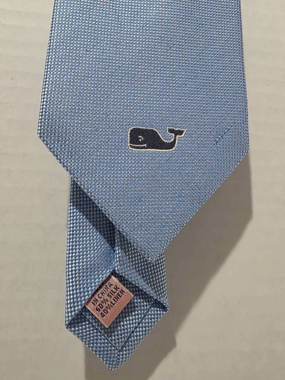 Vineyard Vines Silk Tie Light Blue Solid Whale Logo Preppy Necktie USA